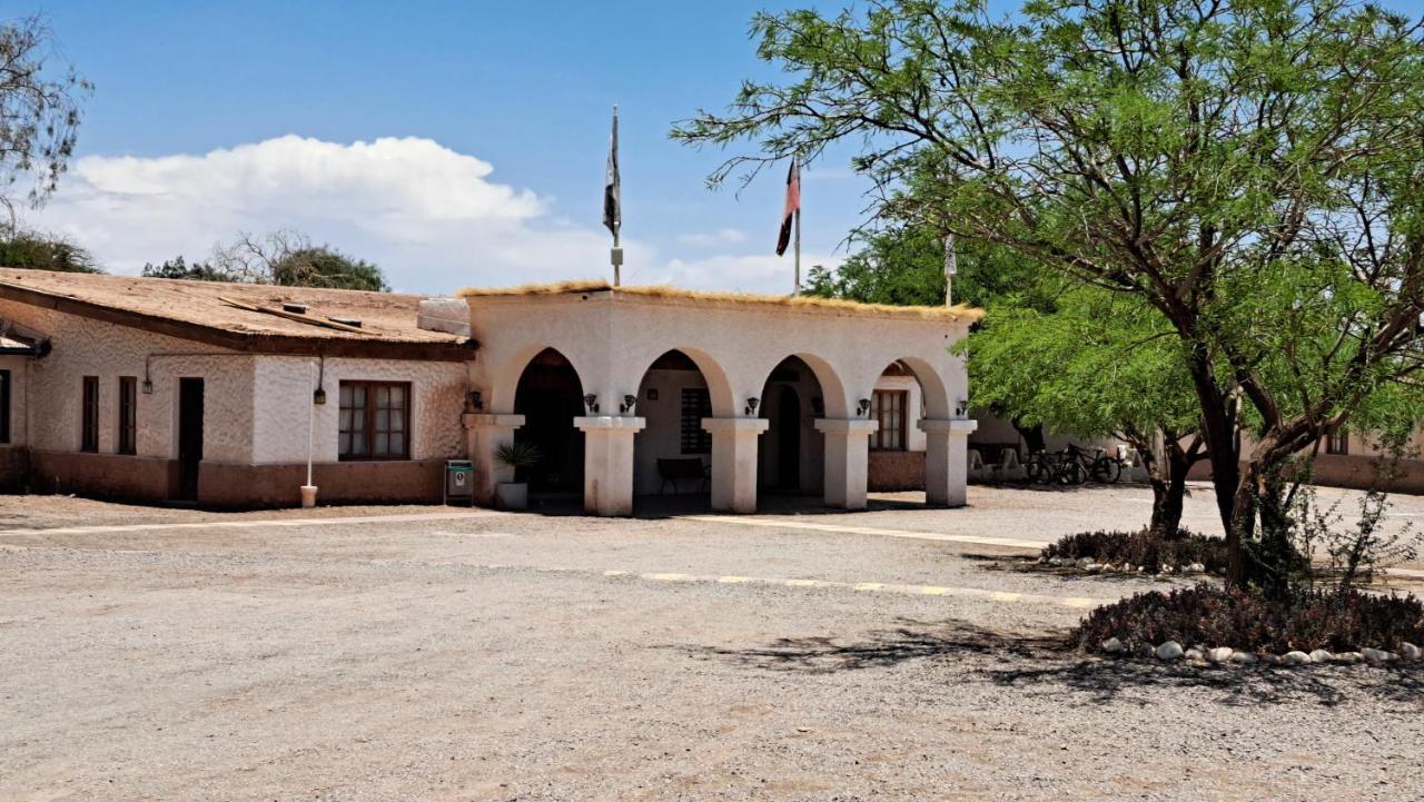 Hotel Diego De Almagro Сан Педро де Атакама Екстериор снимка