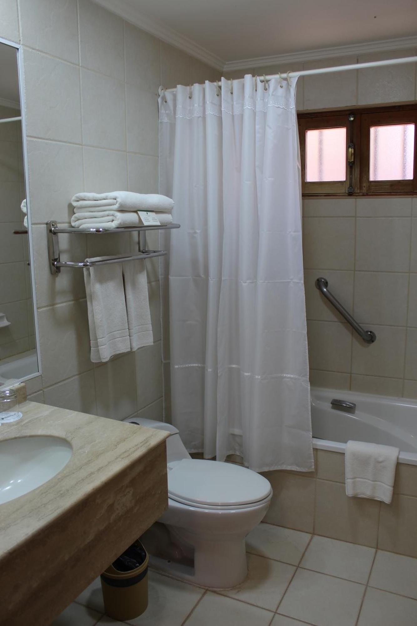Hotel Diego De Almagro Сан Педро де Атакама Екстериор снимка