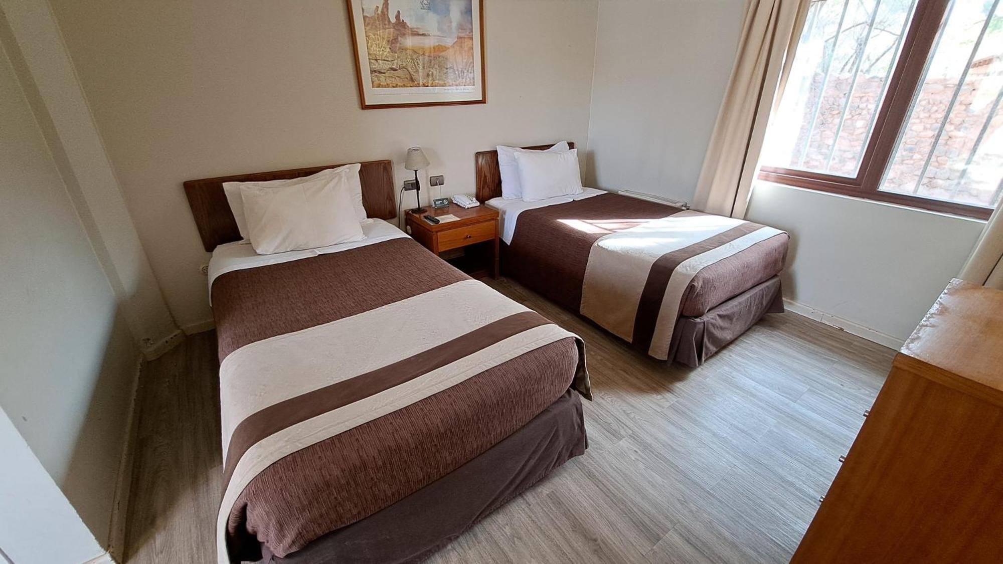 Hotel Diego De Almagro Сан Педро де Атакама Екстериор снимка
