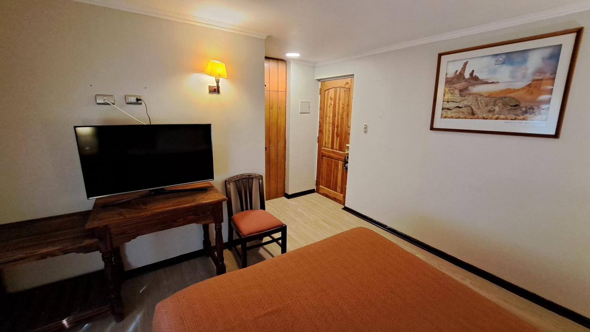 Hotel Diego De Almagro Сан Педро де Атакама Екстериор снимка