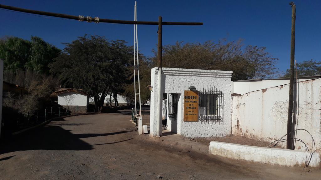 Hotel Diego De Almagro Сан Педро де Атакама Екстериор снимка